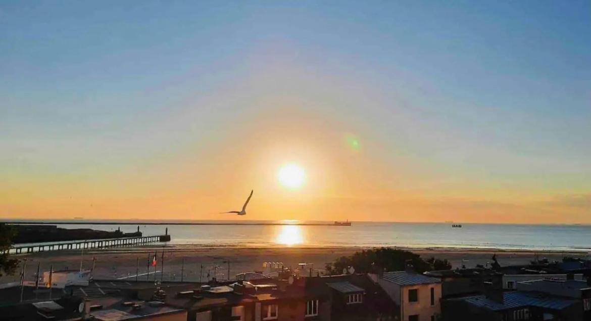 Bellevue -Appartement De Charme - Vue Imprenable Sur La Mer - Face A Nausicaa Boulogne-sur-Mer Exterior foto